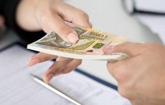 Kriza e Covid: Bankat sugjerojne serish shtyrje per pagesat e kesteve te kredise